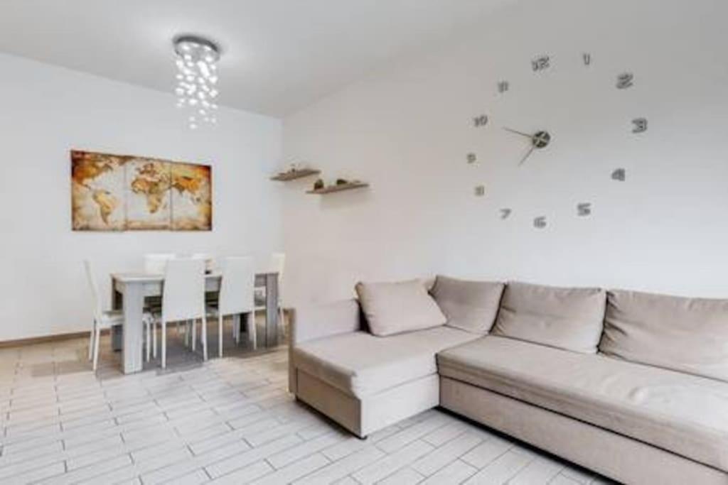 Domus Laterani By Jfm - Comfortable Apartment Big Terrace Colosseo Rom Exterior foto